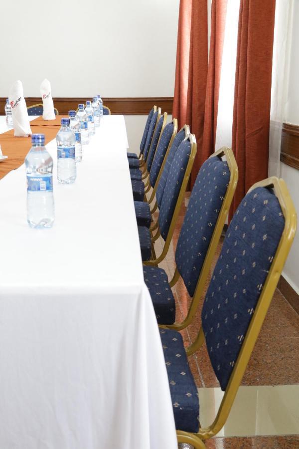 Claire De Lune Moonlight Hotel Nakuru Exterior photo